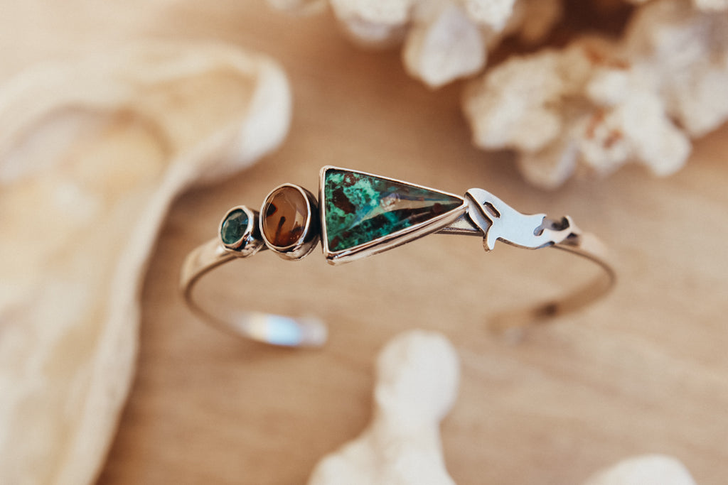 Orca Cuff