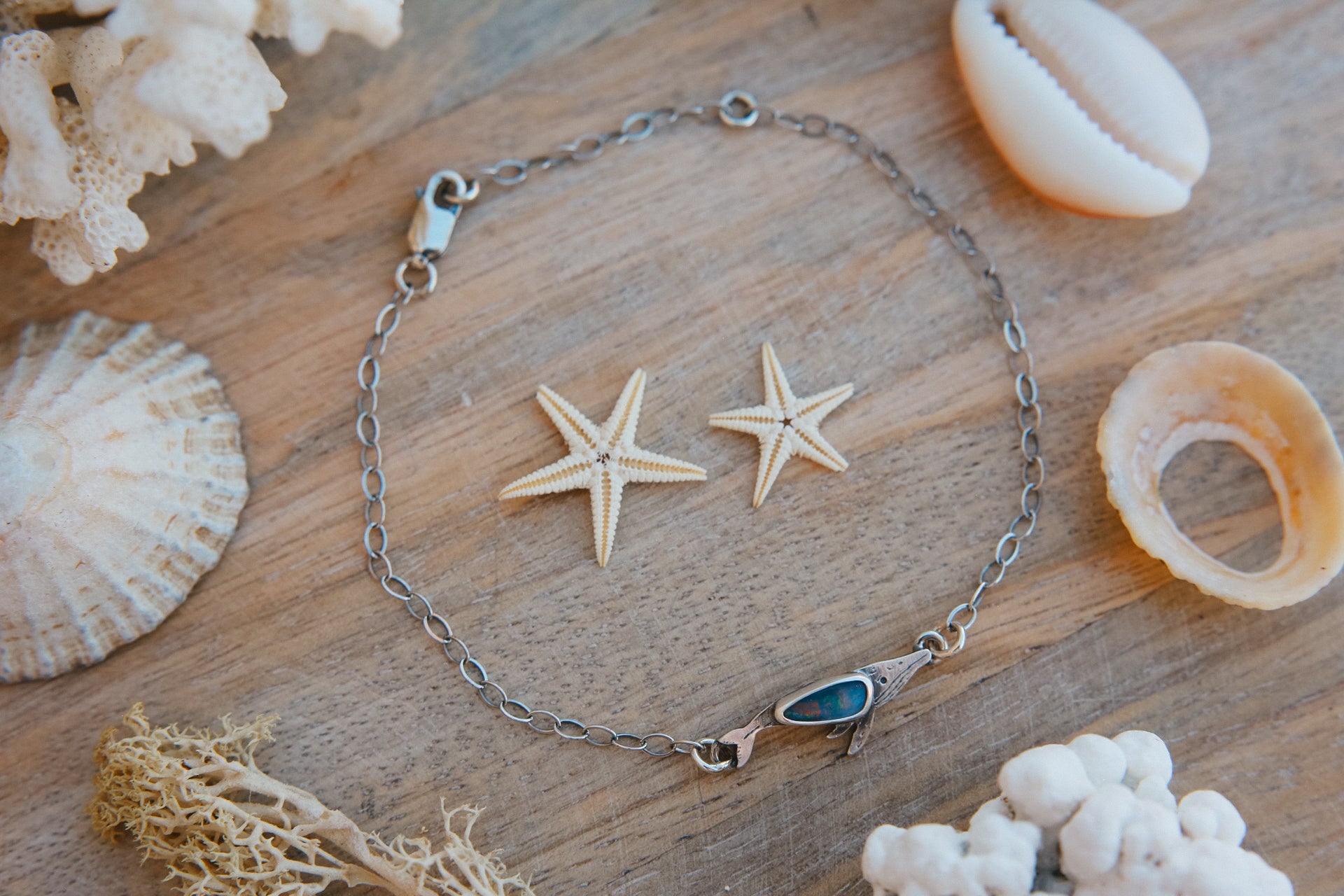 Tiny Humpback Whale Bracelet