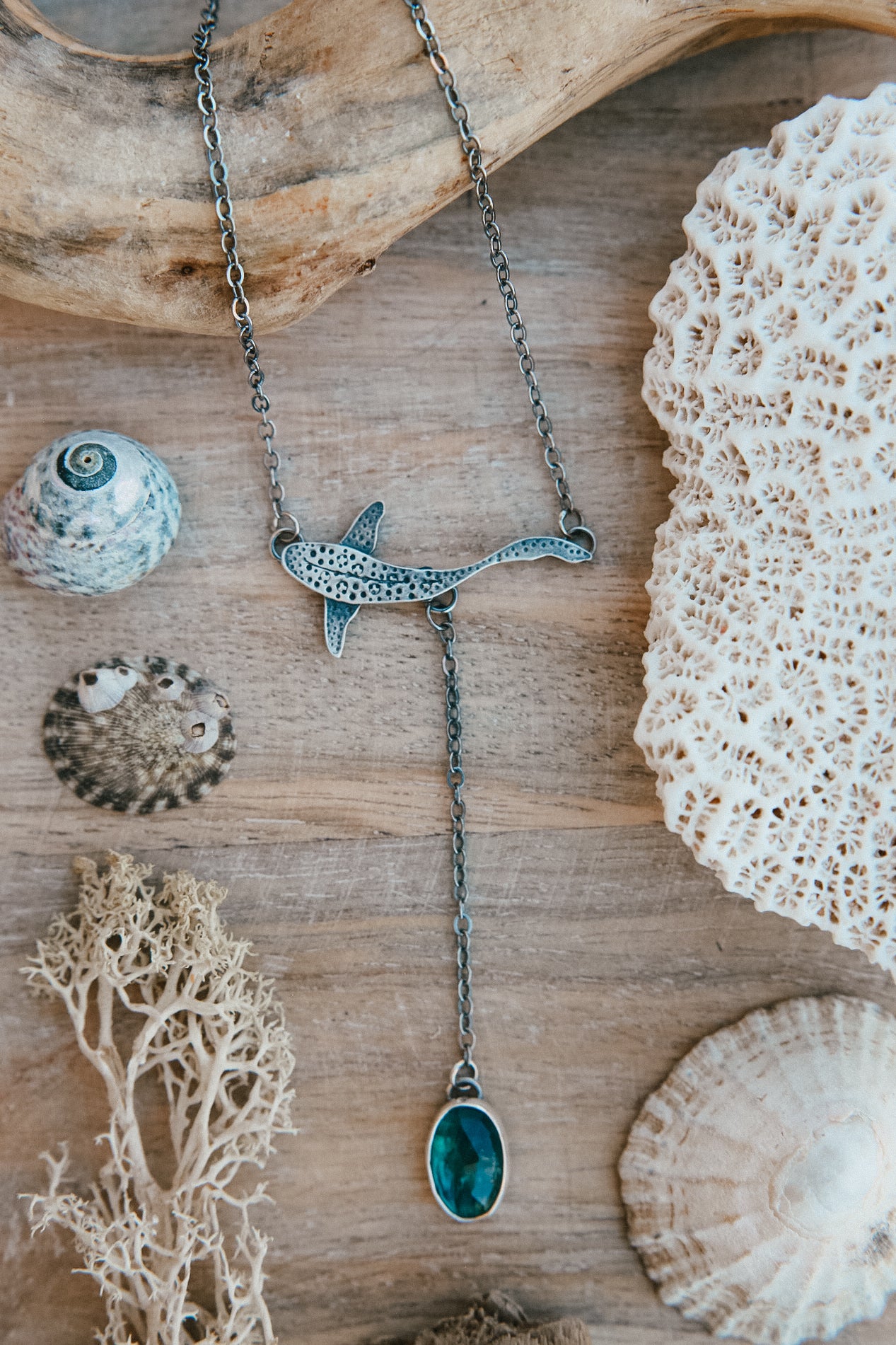 Lariat Necklace - Zebra Shark