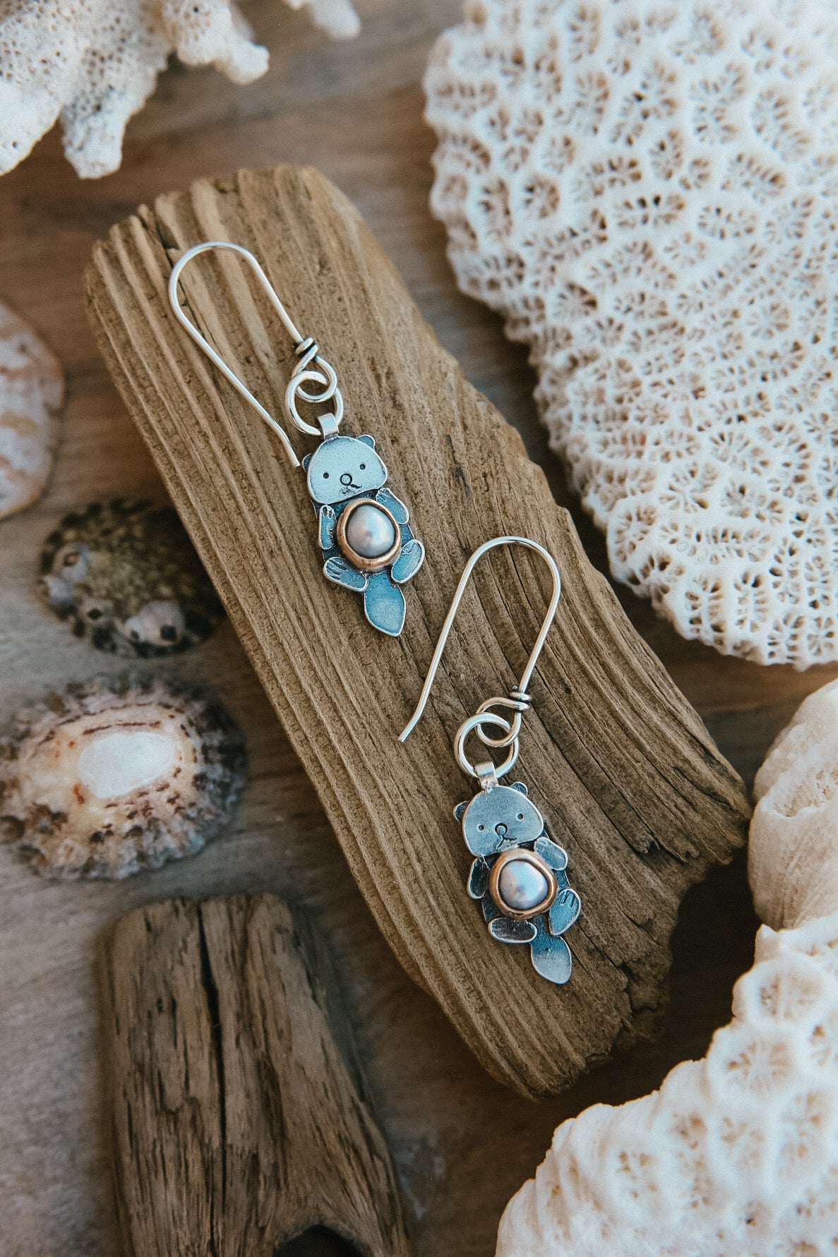 Otter Sway Earrings